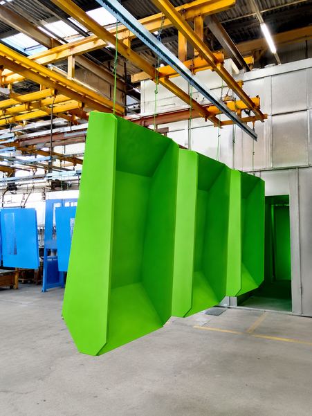 Sicheres Handling und Transport großer Bauteile